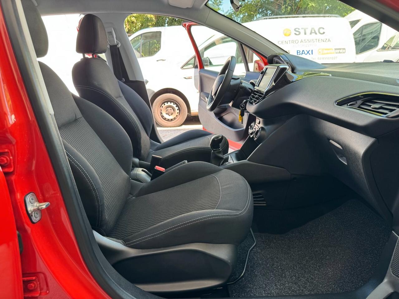 Peugeot 208 1.2 Allure UNIPROPRIETA GARANZIA24MESI