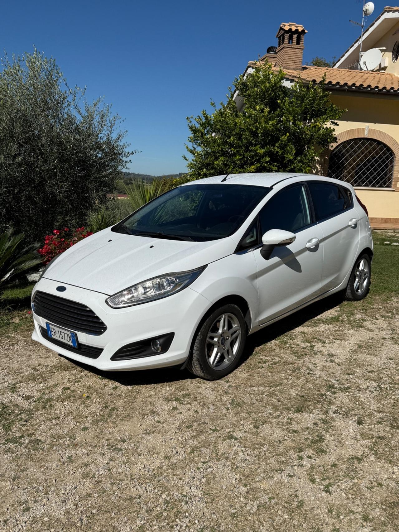 Ford Fiesta 1.4 5p. Bz.- GPL Titanium