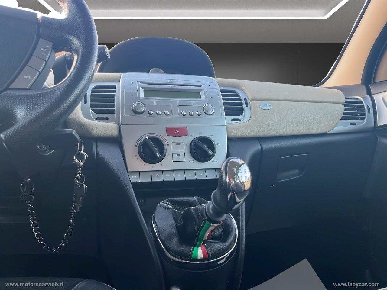 LANCIA Ypsilon 1.4 Unyca Ecochic GPL