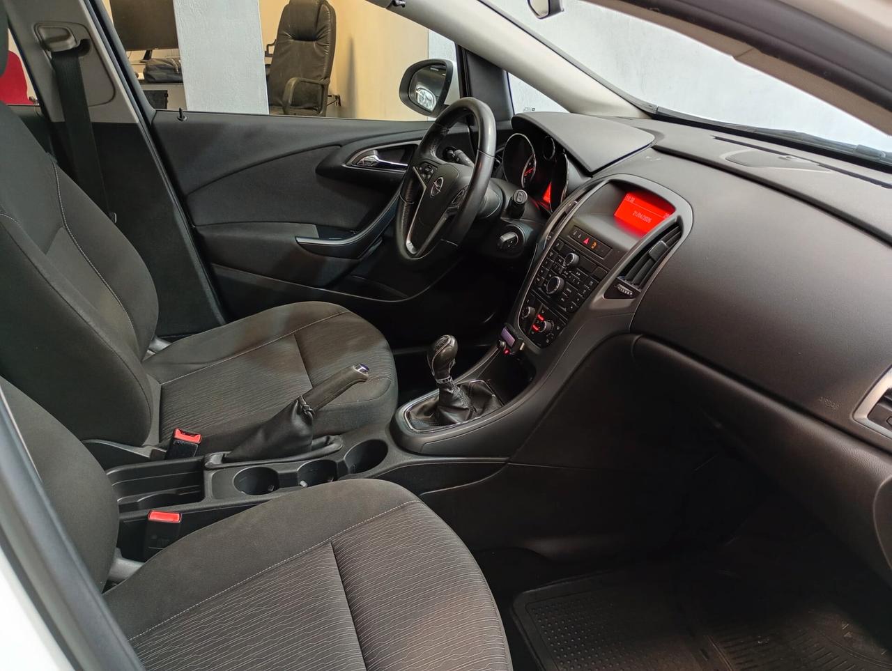 Opel Astra 1.7 CDTI 110CV 5 porte Elective