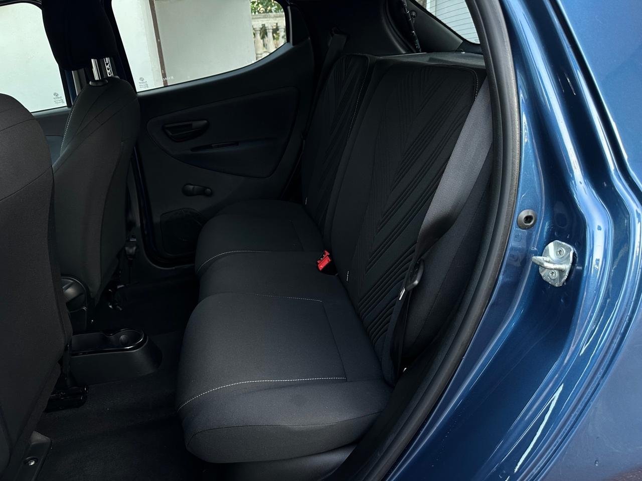 Lancia Ypsilon 1.0 FireFly 5 porte S&S Hybrid Gold