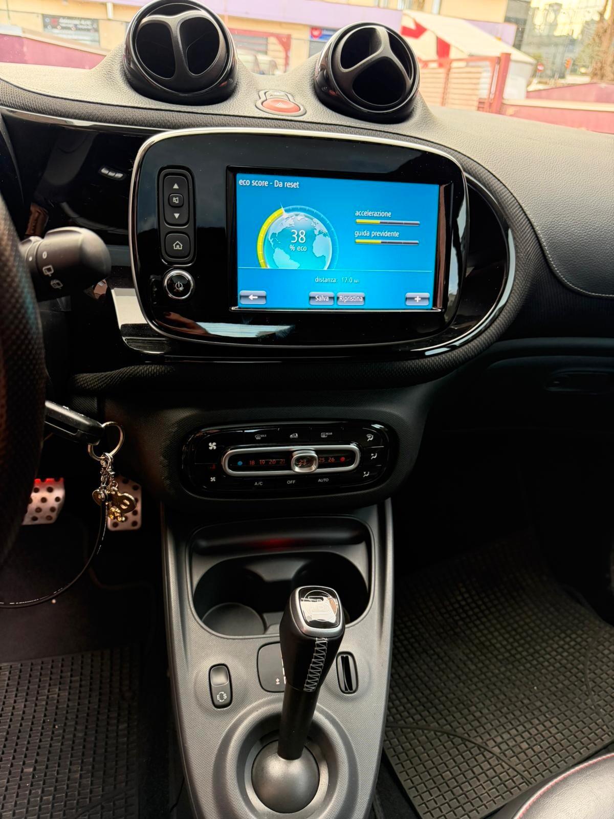 Smart ForTwo 1.0 PureBlack BRABUS Style