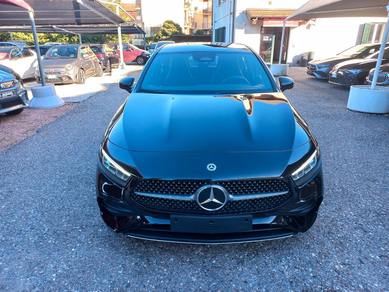Mercedes-benz A 180 Automatic AMG Line Advanced Plus