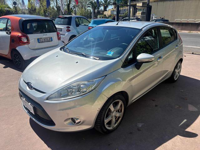 FORD Fiesta 1.4 5 porte Bz.- GPL Titanium