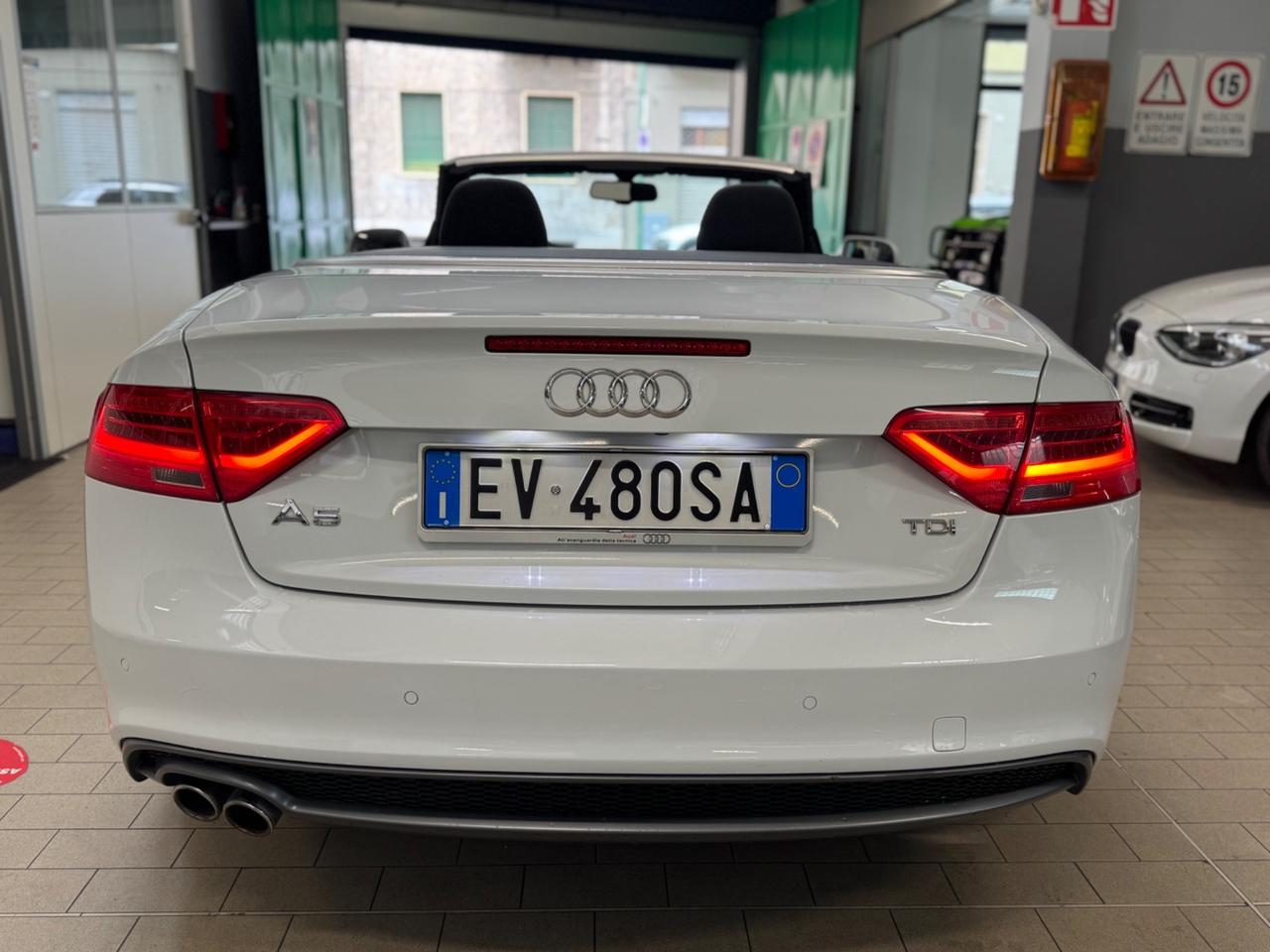 Audi A5 Cabrio 2.0 TDI 177 CV S Line S-Line
