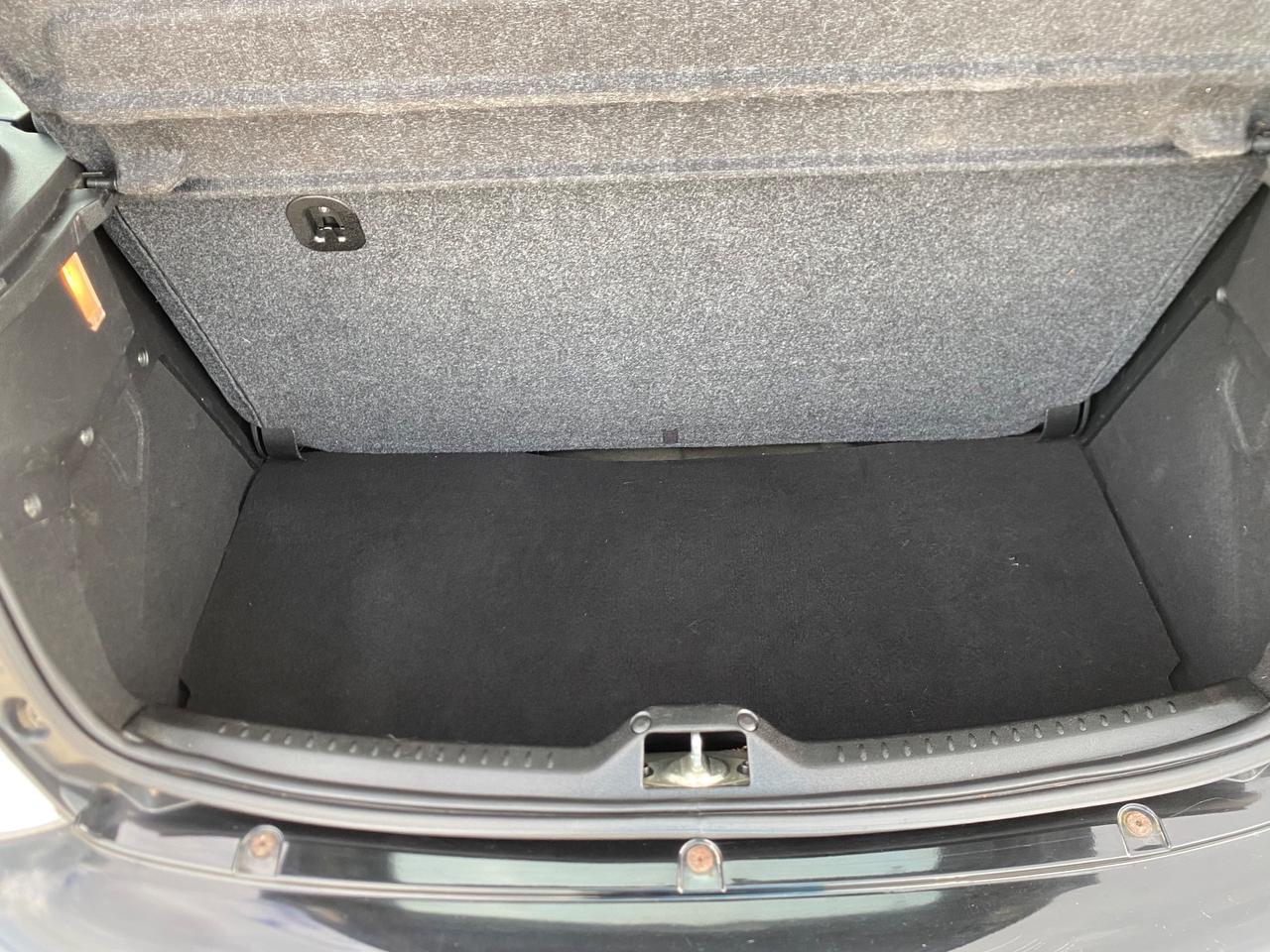 Lancia Ypsilon 1.2 Oro Giallo UNICO PROPIETARIO NEOPATENTATI