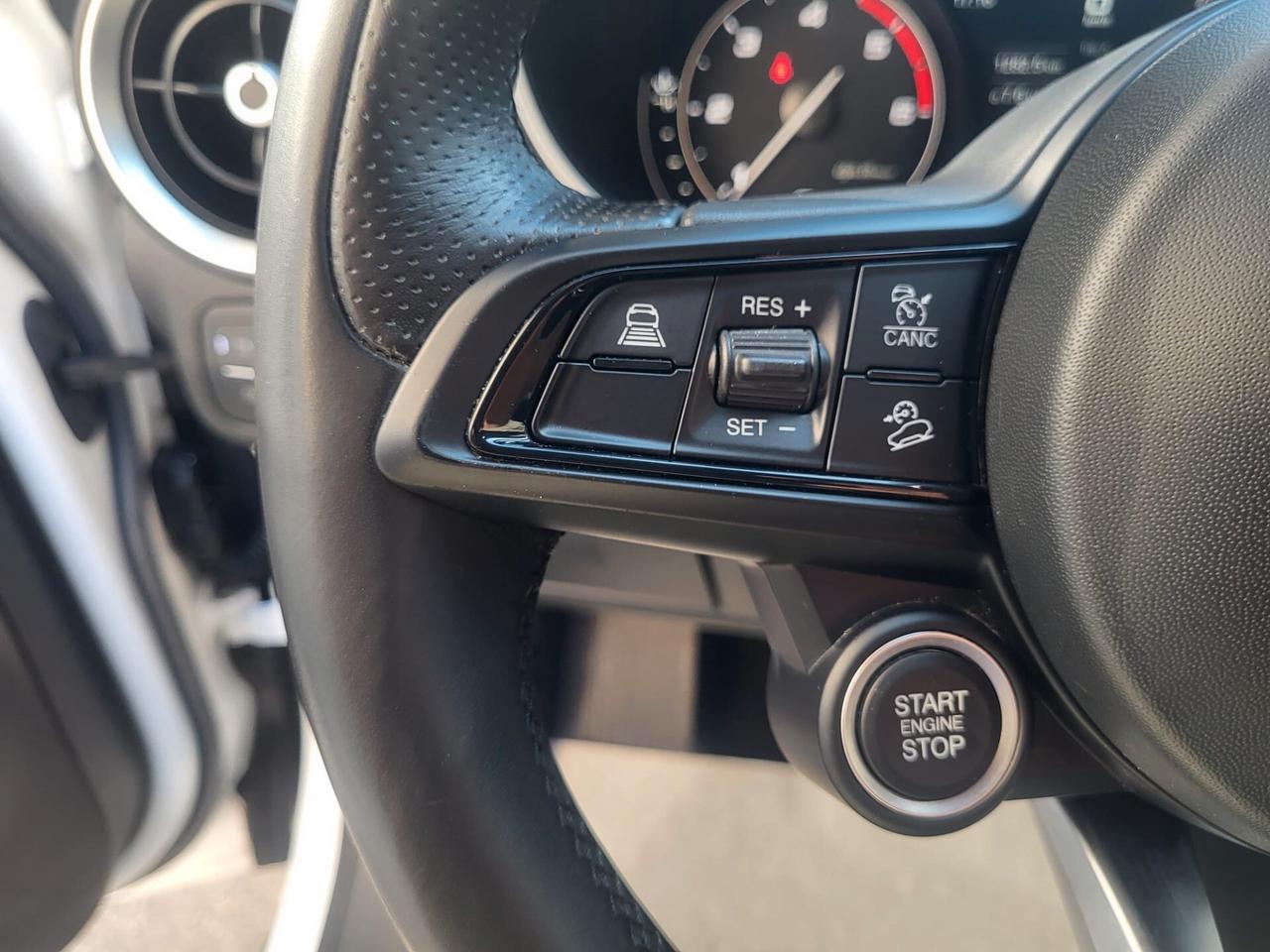 Alfa Romeo Stelvio 2.2 Turbodiesel 190 CV AT8 Q4 Super