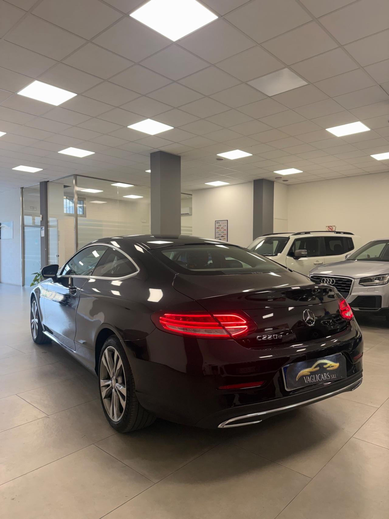 Mercedes-benz C 220 d Coupé Premium