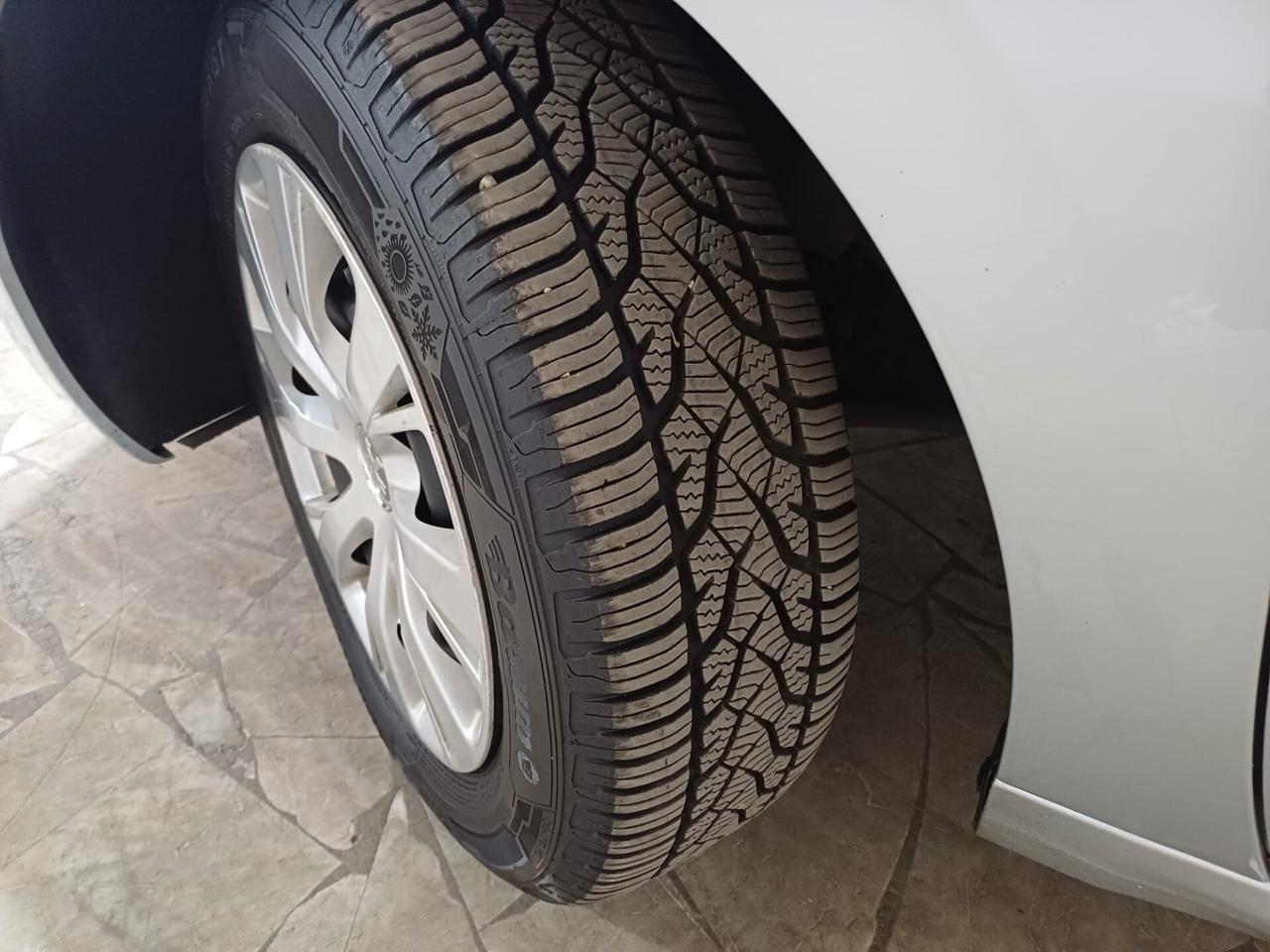 Peugeot 208 1.0 5 porte Active - 2018