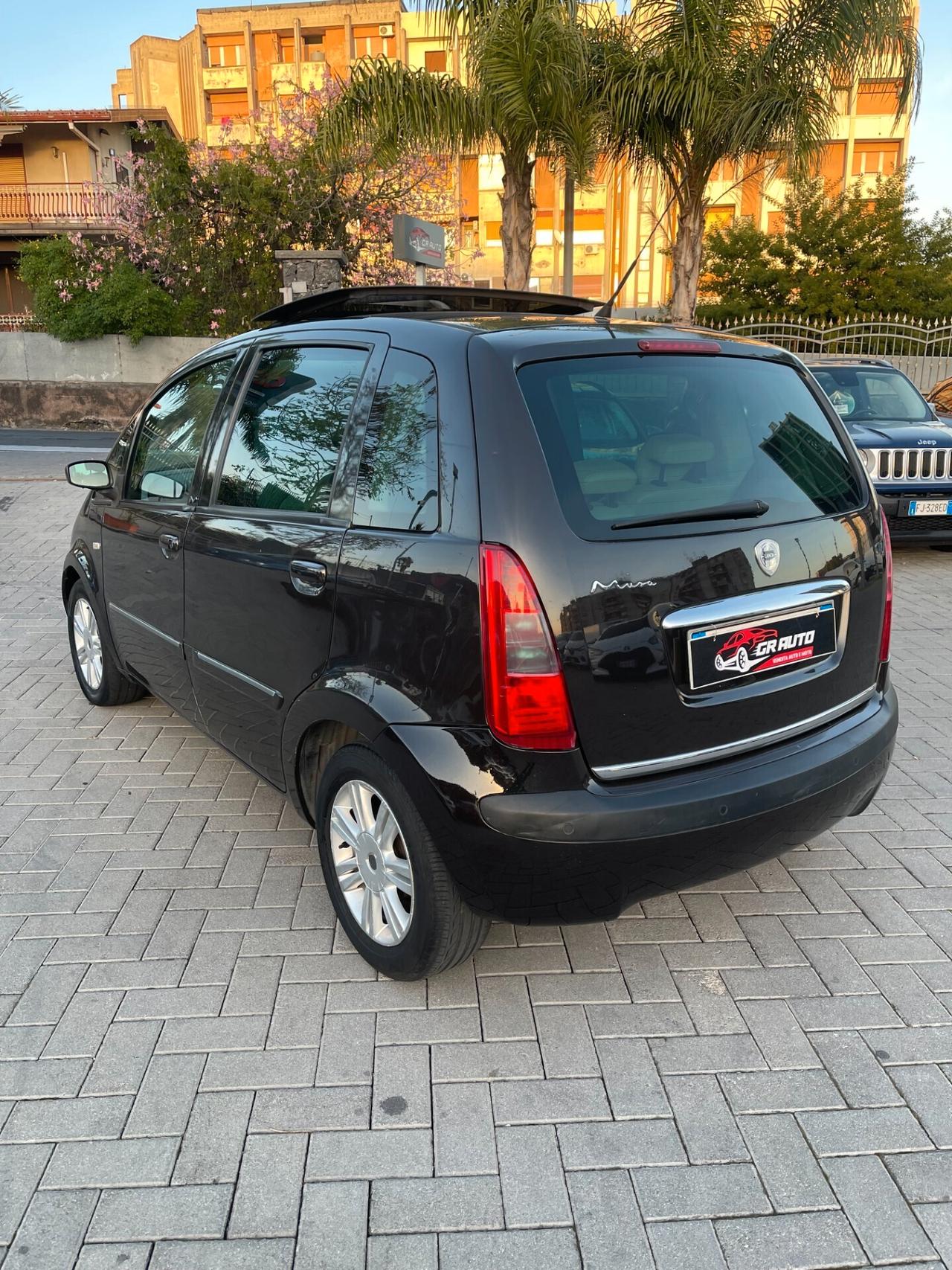 Lancia MUSA Platino Plus