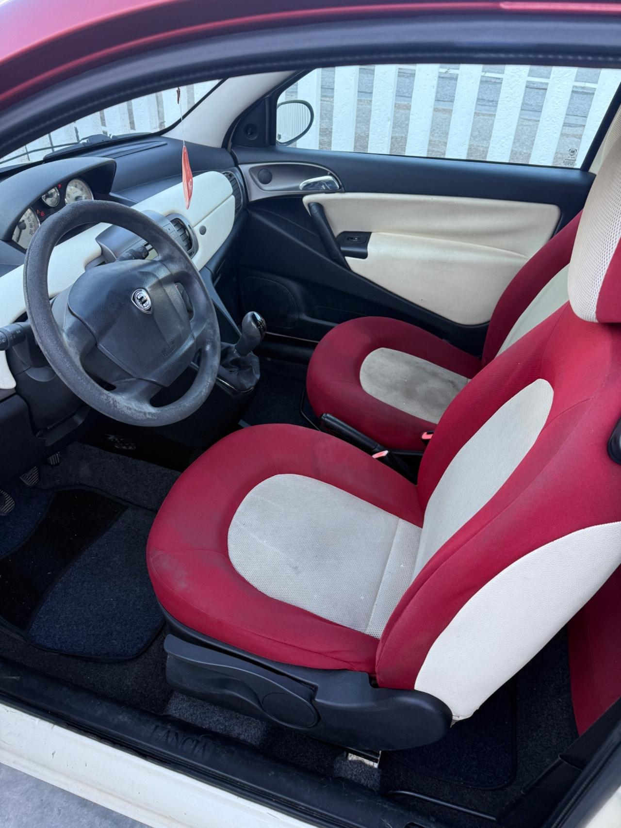 Lancia Ypsilon 1.3 Multijet 16V Argento