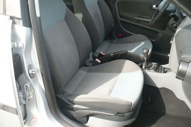 SEAT Ibiza Ibiza 5p 1.4 tdi Stylance (signo)