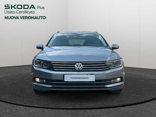 Volkswagen Passat Variant 2.0 TDI DSG Executive B.Tech. 150 CV
