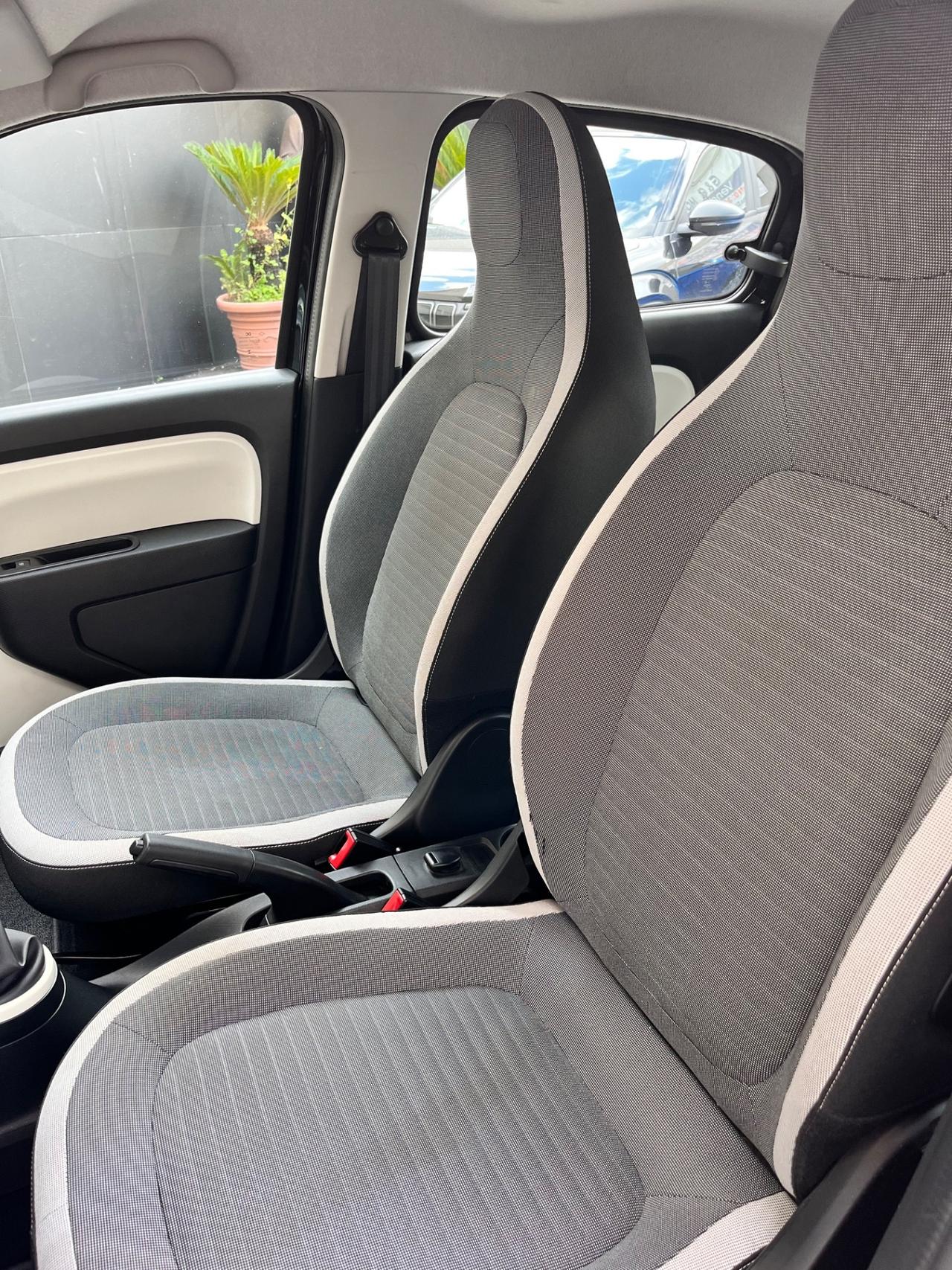 Renault Twingo SCe 65 CV Duel2