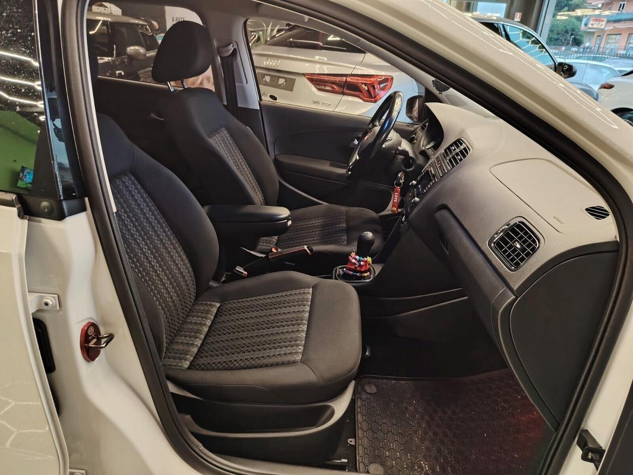 Volkswagen Polo 1.4 TDI 5p. Business