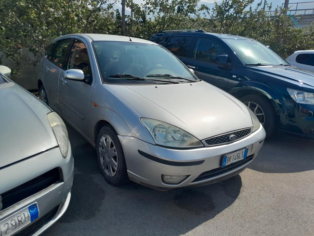 Ford Focus 1.6i 16V cat 5p. Ambiente