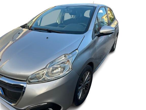 Peugeot 208 PureTech 82 GPL Ber 5P 1199cc Benzina GPL GRIGIO Km 93000 2017