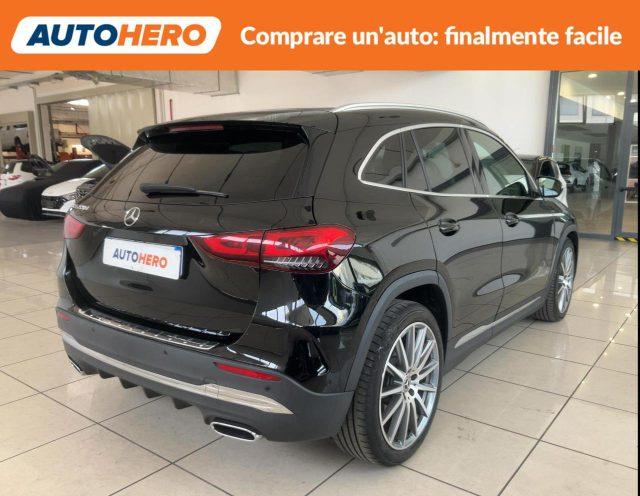 MERCEDES-BENZ GLA 220 d Automatic Premium