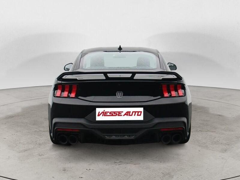 Ford Mustang 5.0 V8 453CV Dark Horse