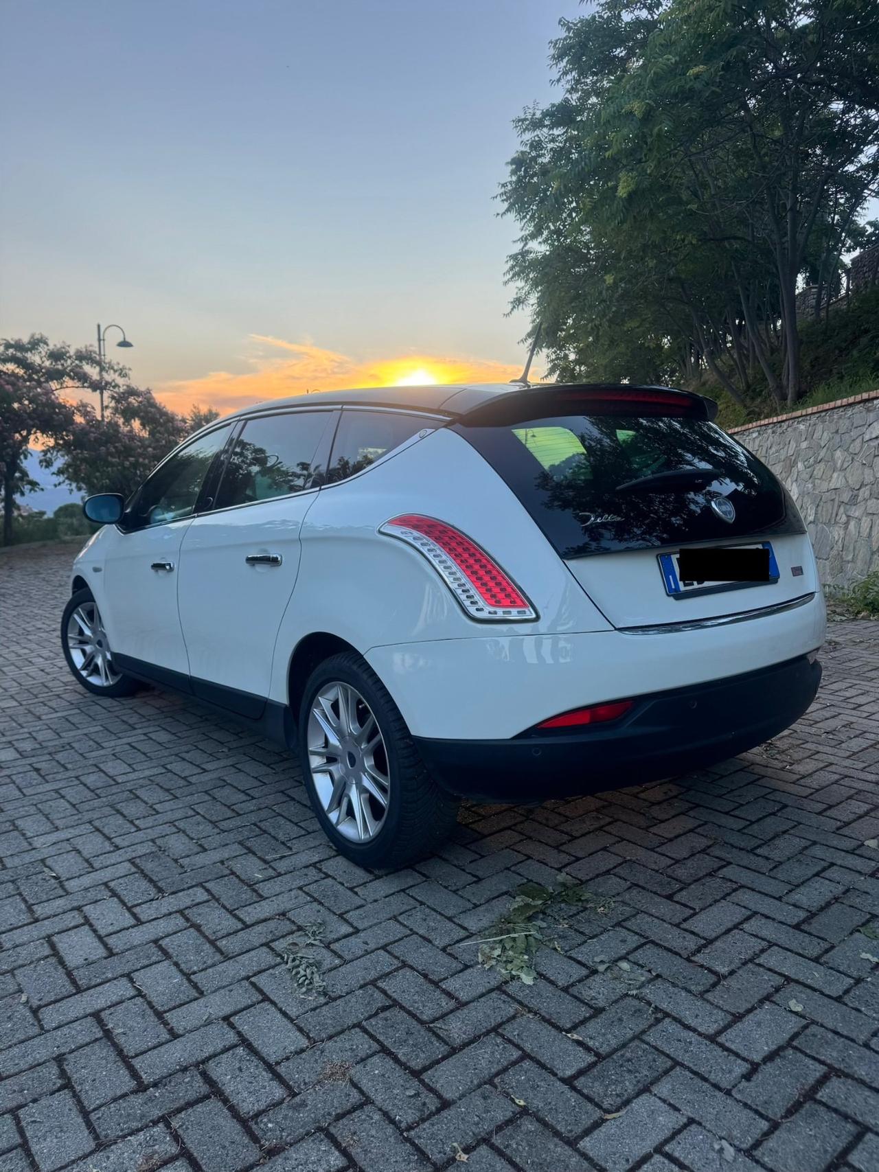 Lancia Delta 1.6 Multijet 120Cv *PLATINO* 2010