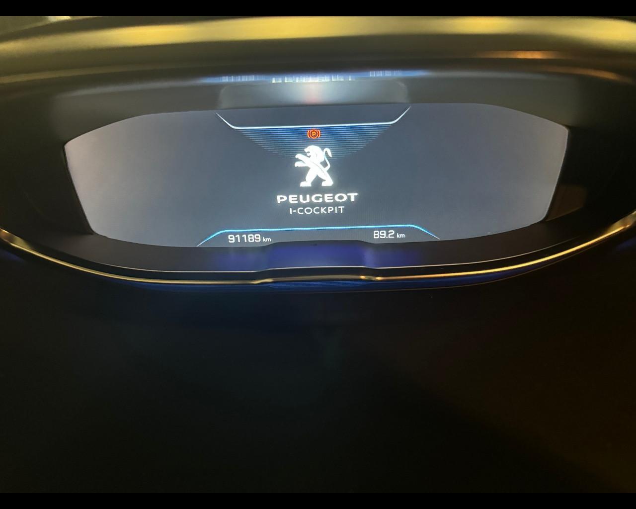 PEUGEOT 3008 2ª serie - 3008 BlueHDi 130 S&S Business