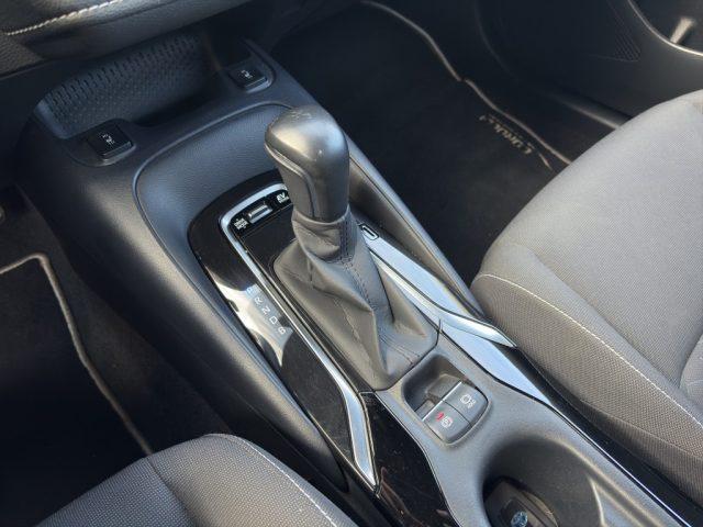 TOYOTA Corolla Touring Sports 1.8 Hybrid Business Tech cvt