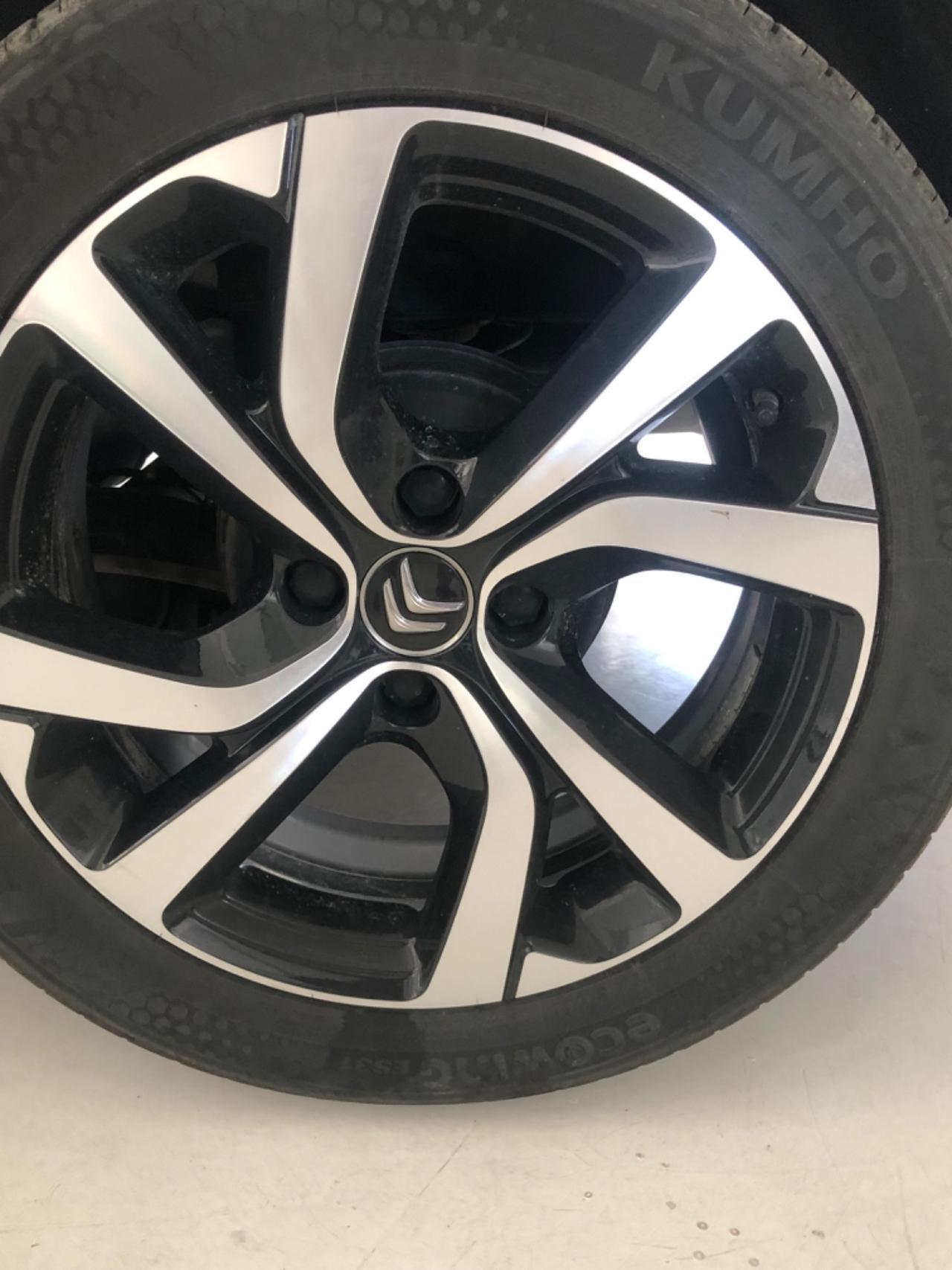 Renault Clio TCe 90 CV 5 porte Techno