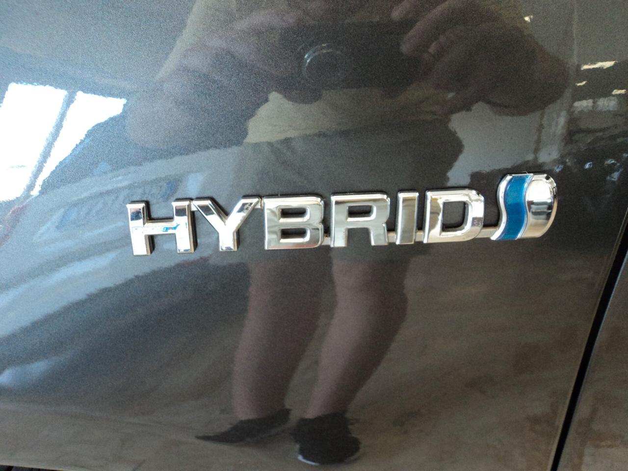 Toyota Yaris 1.5 Hybrid 5p. Cool