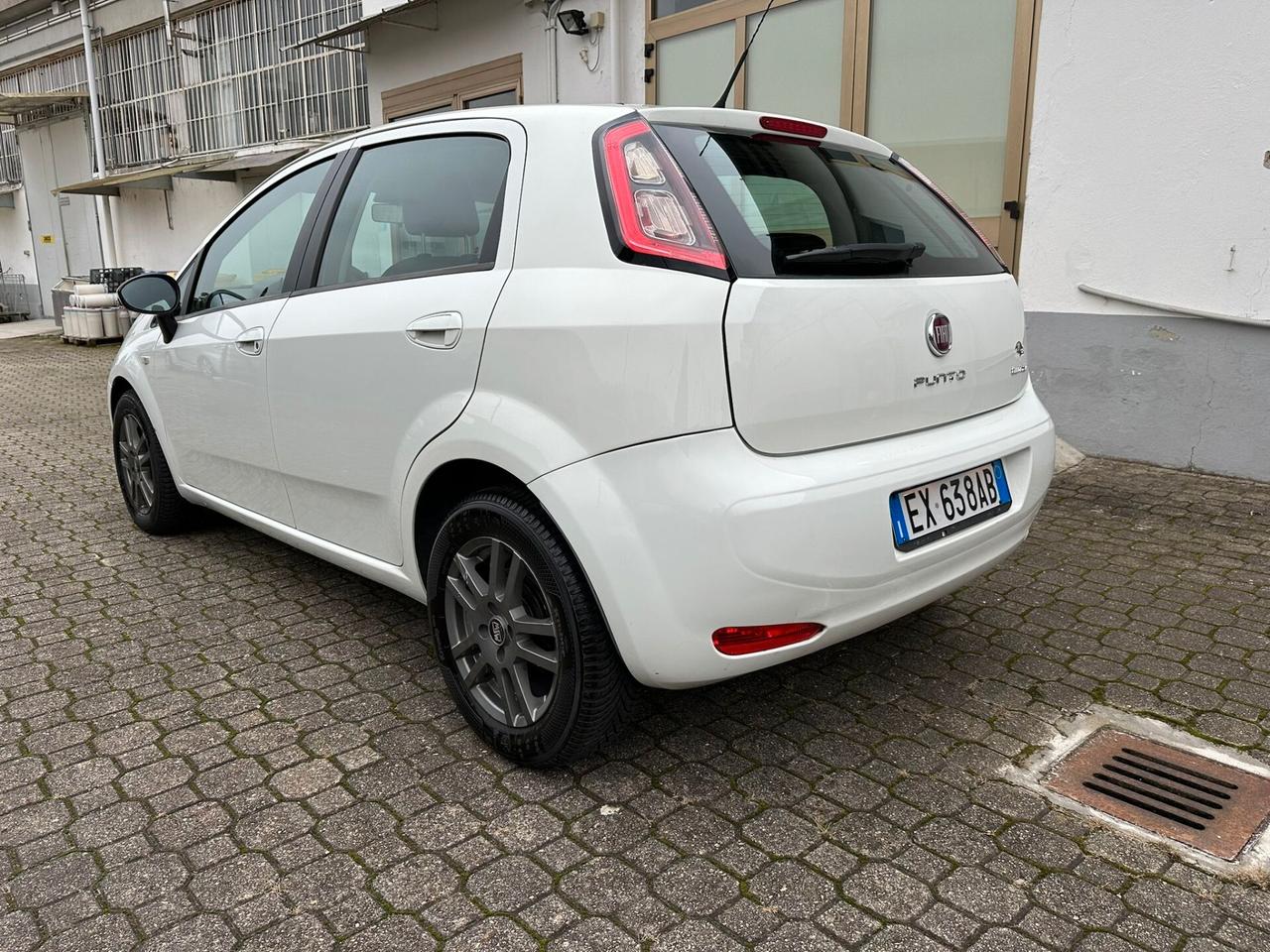 Fiat Punto 0.9 TwinAir Turbo S&S 5 porte Street