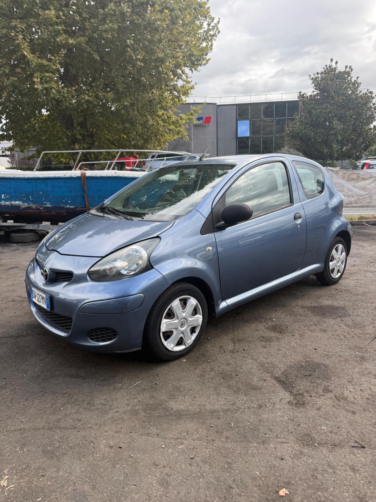 Toyota Aygo 1.0 12V VVT-i 3 porte Sol