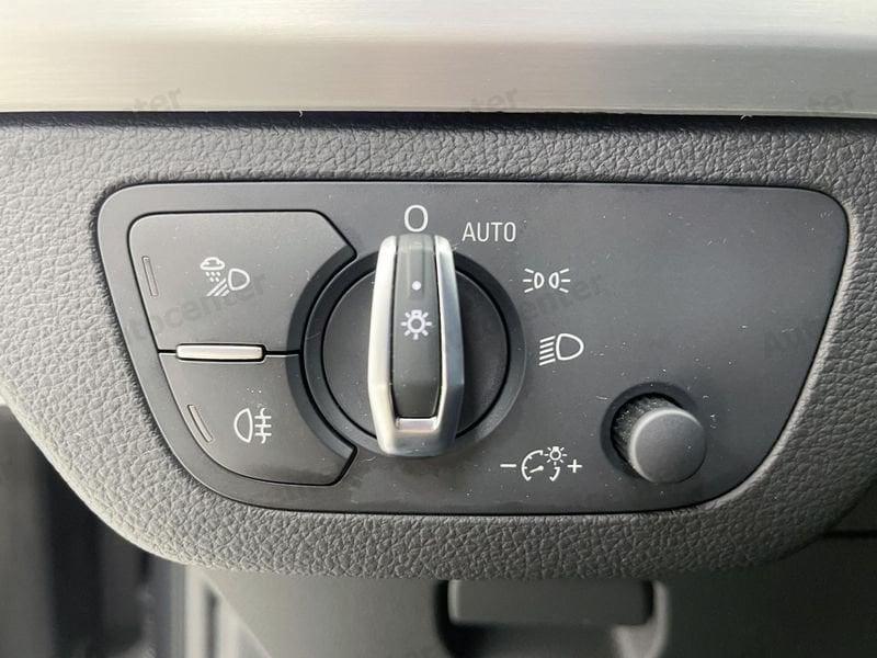 Audi Q5 Sportback 40 tdi Black Line quattro 204cv s-tronic