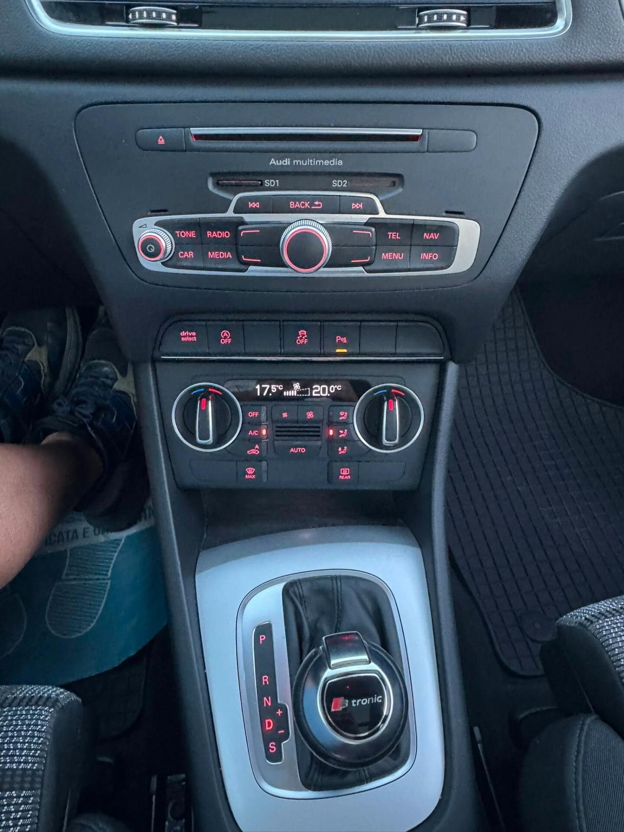 AUDI Q3 2.0 150CV + TETTO APRIBILE