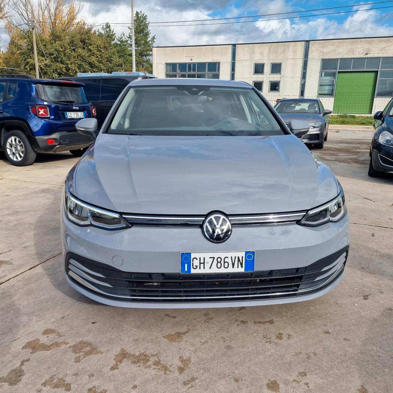 Volkswagen Golf 2.0 TDI SCR Style IVA ESPOSTA COMPRESA NEL PREZZO UNICO PROPRIETARIO