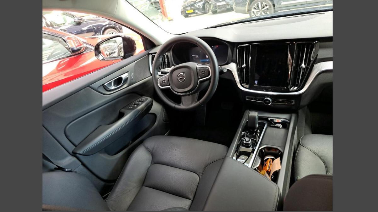 VOLVO V60 B4 Mild Hybrid Automatico Core