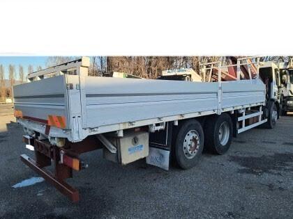 AUTOCARRO RENAULT V I 22AXA8 CASSONATO CON Gru
