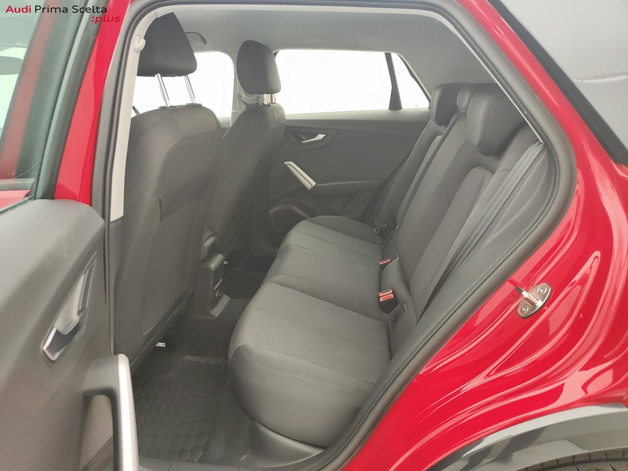 AUDI Q2 - Q2 35 TFSI S tronic Business