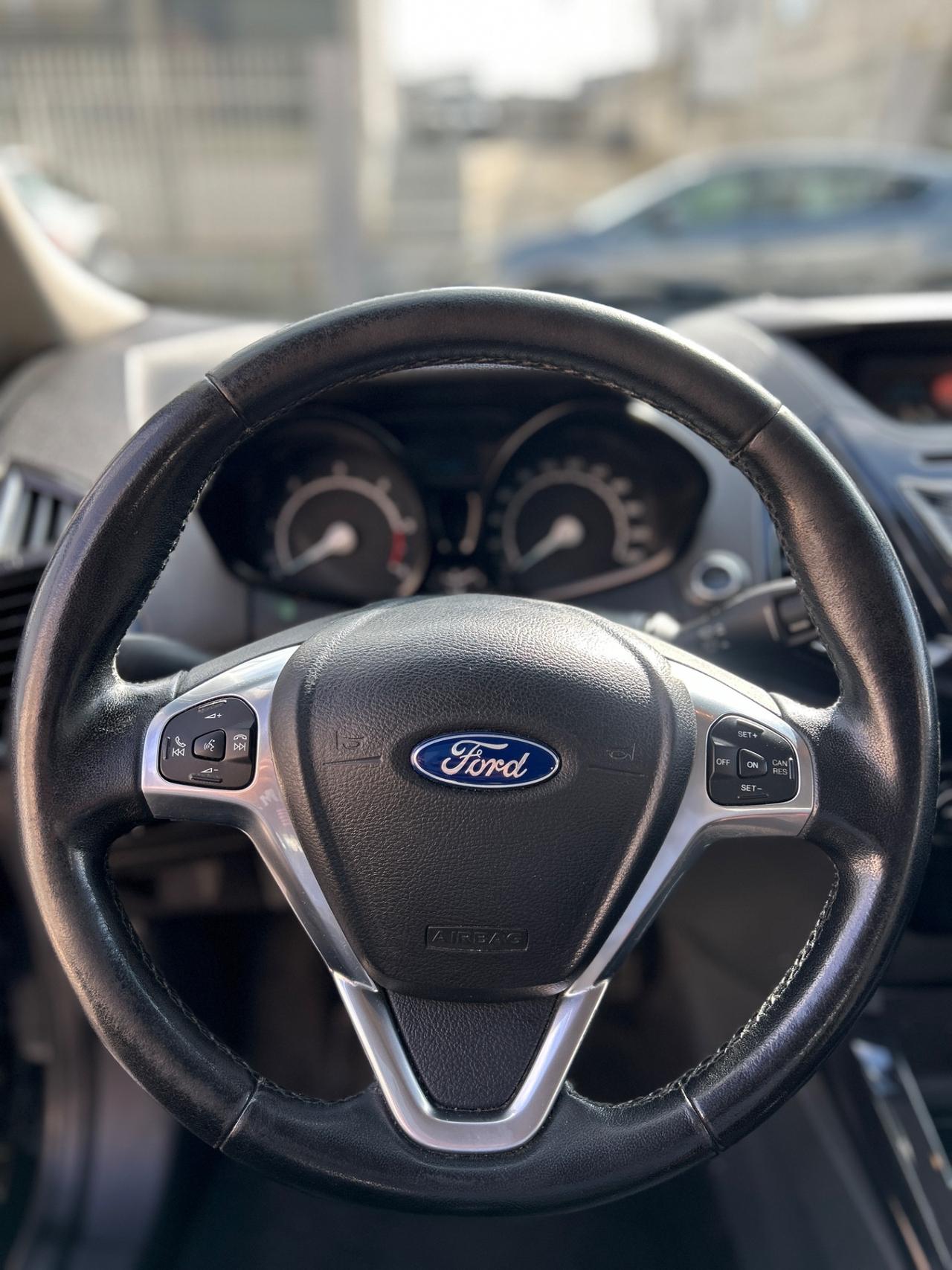 Ford EcoSport 1.5 TDCi 95 CV-2015