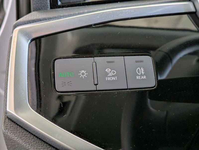 Audi Q3 Q3 35 TDI S tronic Business Advanced