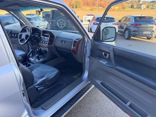 MITSUBISHI Pajero 3.2 16V DI-D 3p. GLS GANCIO TRAINO NO RUGGINE
