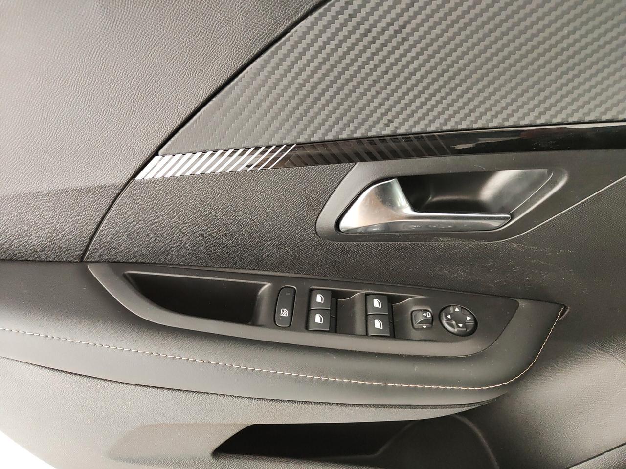 Peugeot 208 PureTech 100 Stop&Start 5 porte Allure