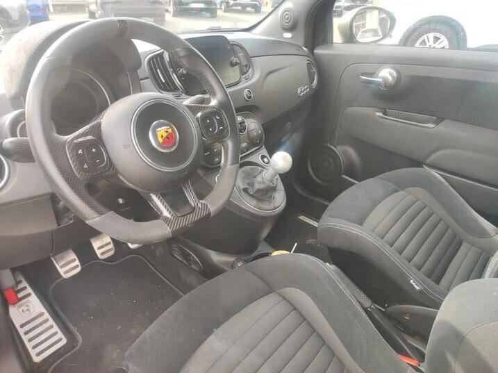 Abarth 695 1.4 Turbo T-Jet 180 CV