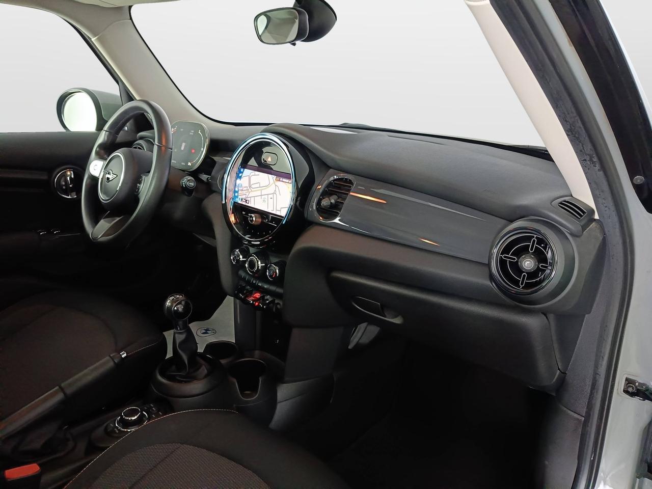 MINI Mini IV F55 2021 5p - Mini 5p 1.5 One Classic 75cv