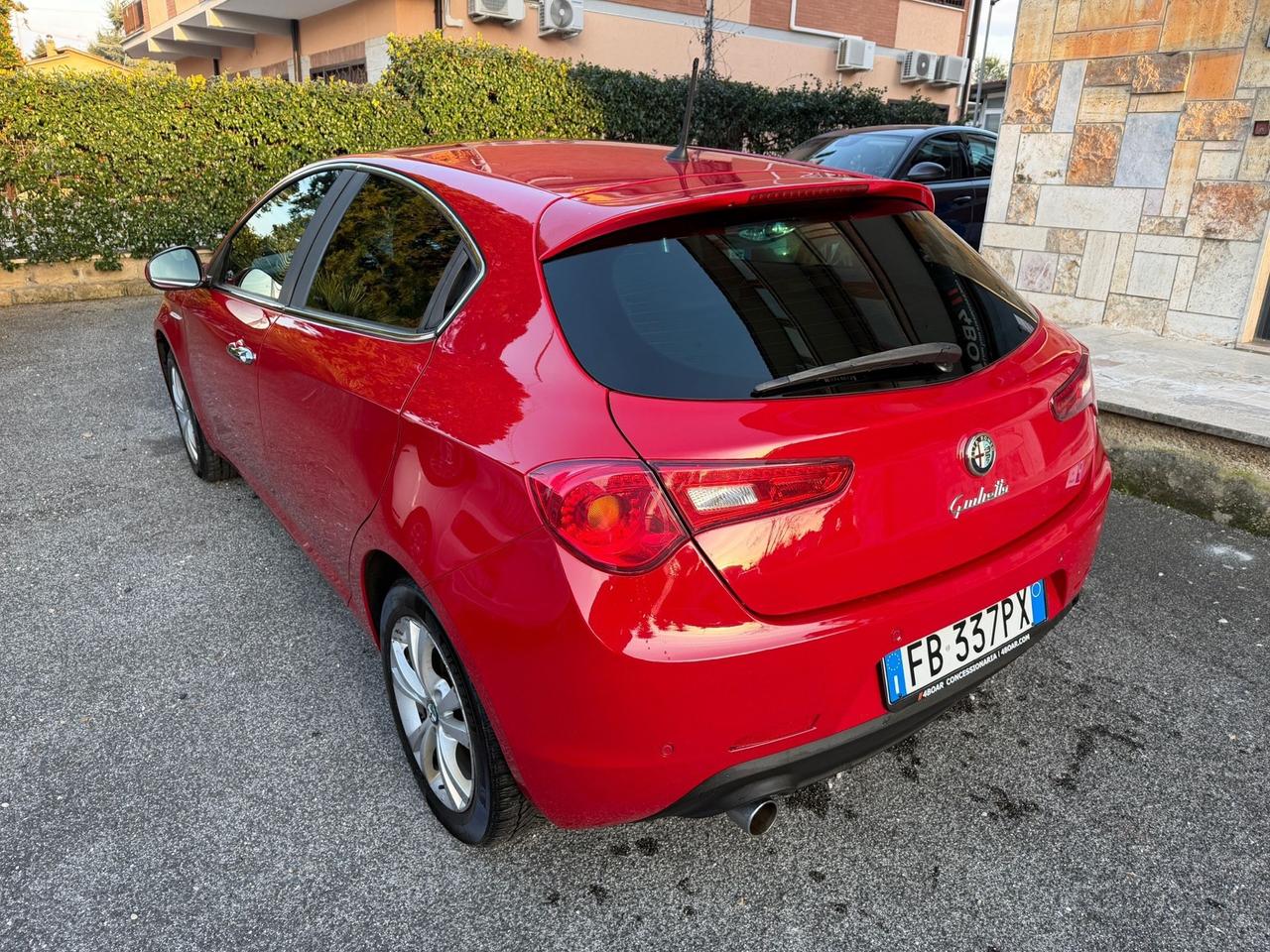 Alfa Romeo Giulietta 1.6 JTDm-2 120 CV Distinctive