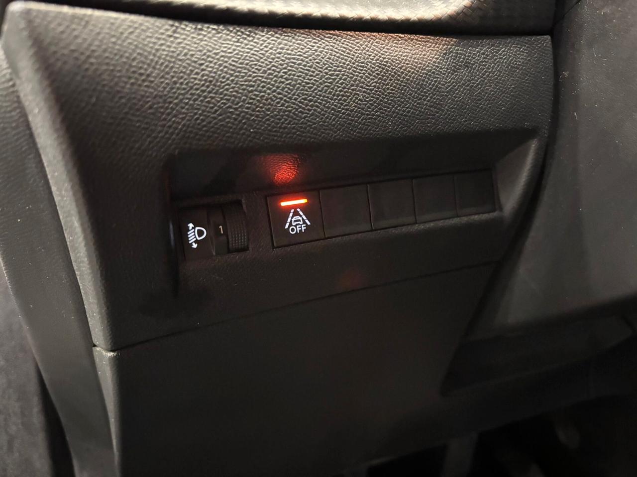 Peugeot 2008 1.5 BlueHDi 110 S&S Active