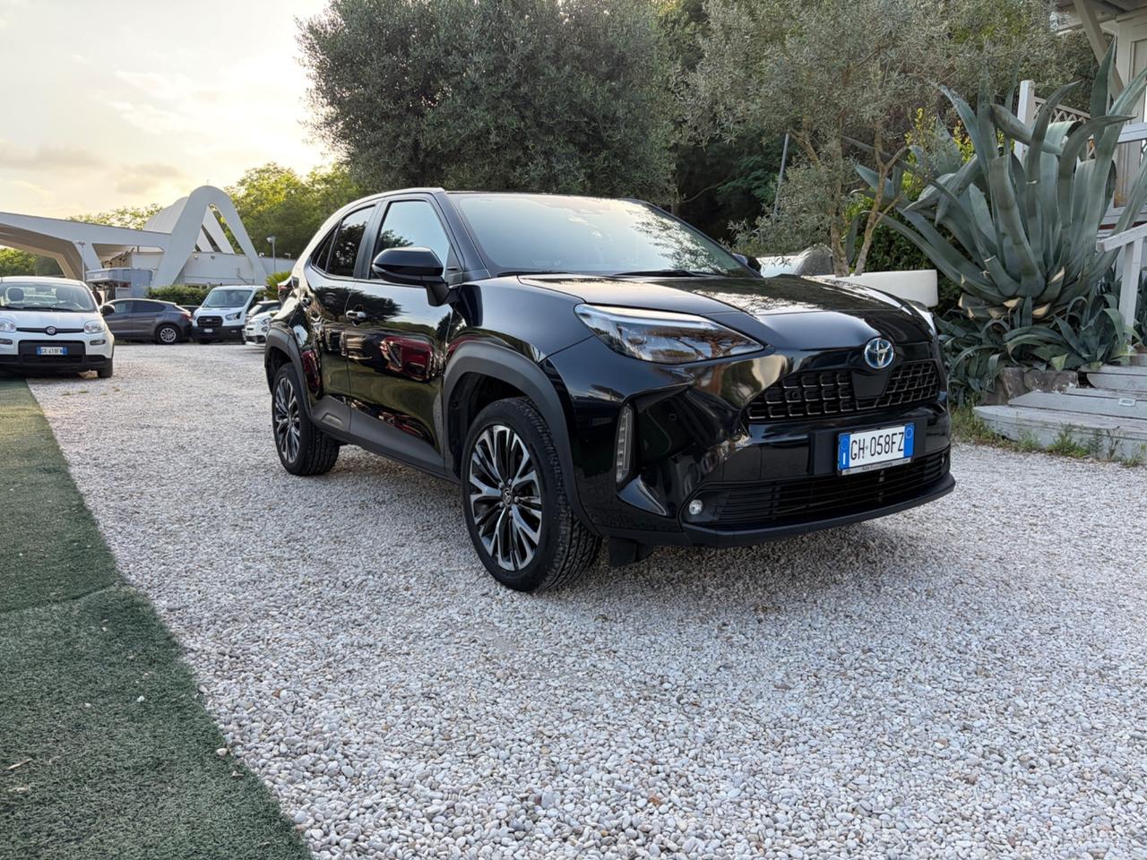 Toyota Yaris Cross 1.5 HYBRID 5P E-CVT PREMIERE (85 KW)