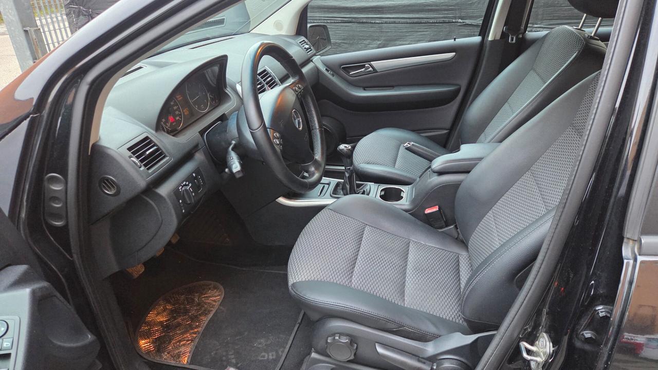 Mercedes-benz A 160 BlueEFFICIENCY Special Edition Sport