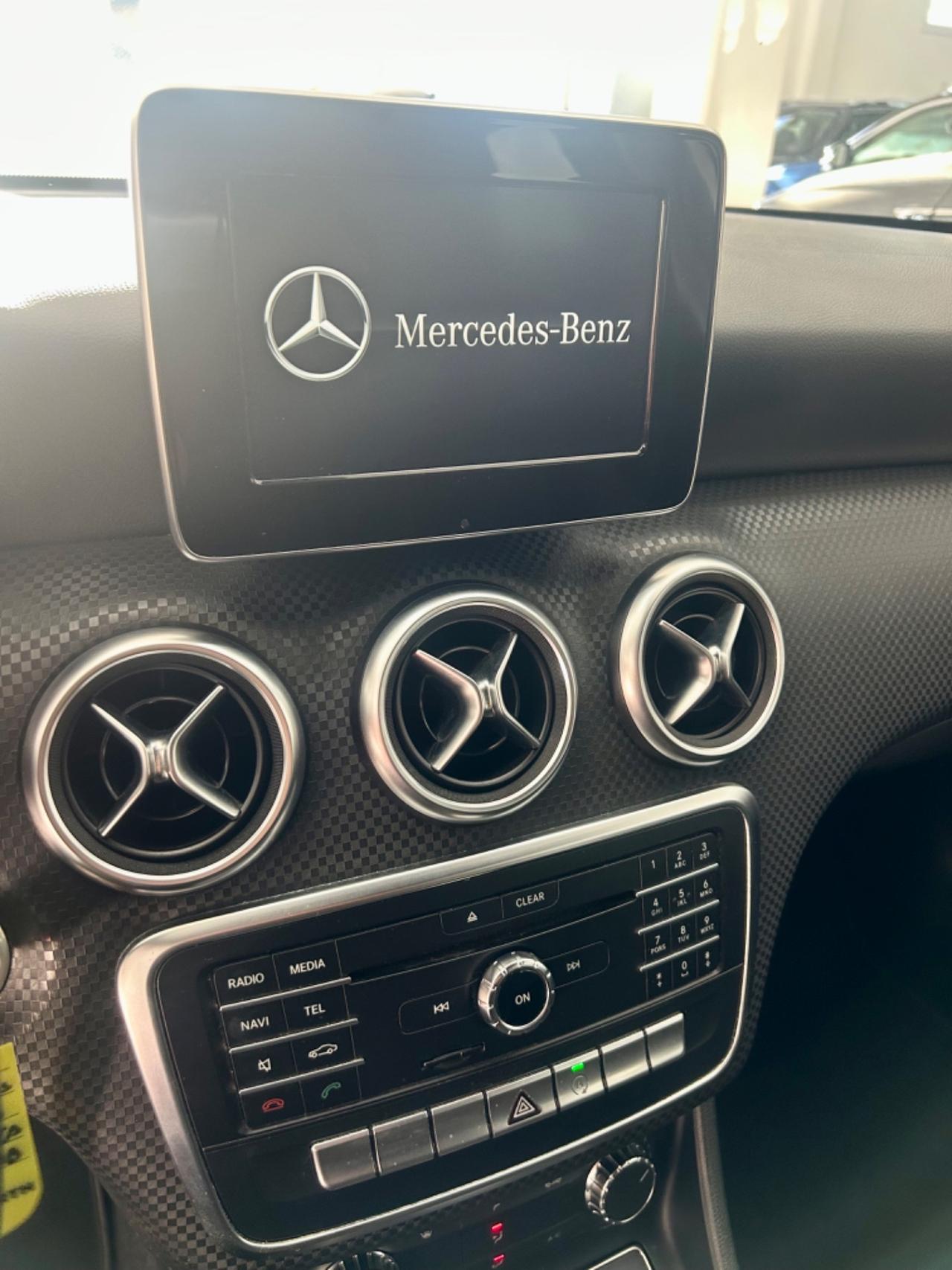 Mercedes CLASSE A 180 d Sport FINANZIABILE