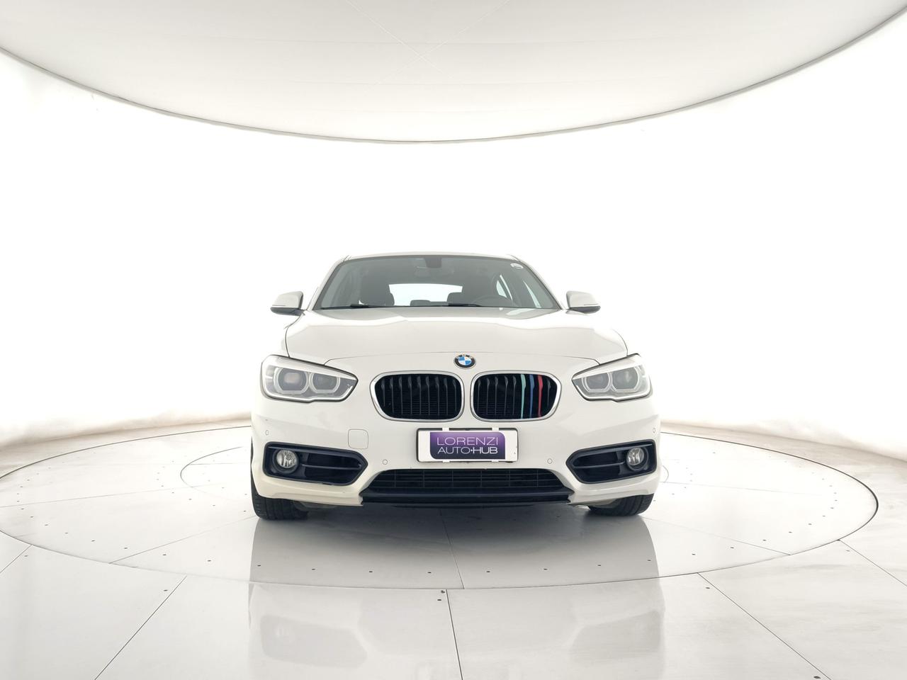 BMW 118d Sport 5p auto LED+C17"