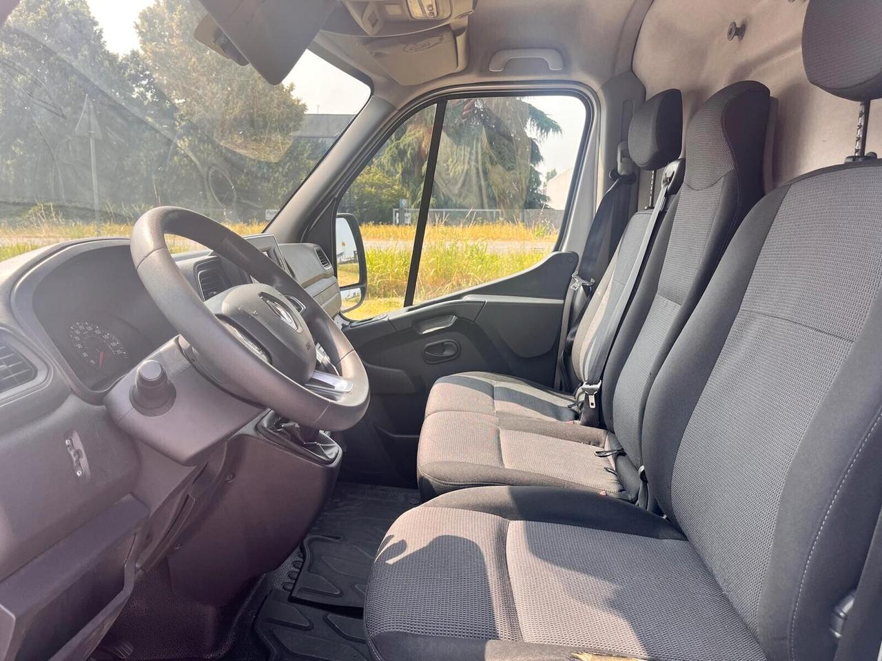 Renault Master T35 2.3 dCi/145 **+IVA**