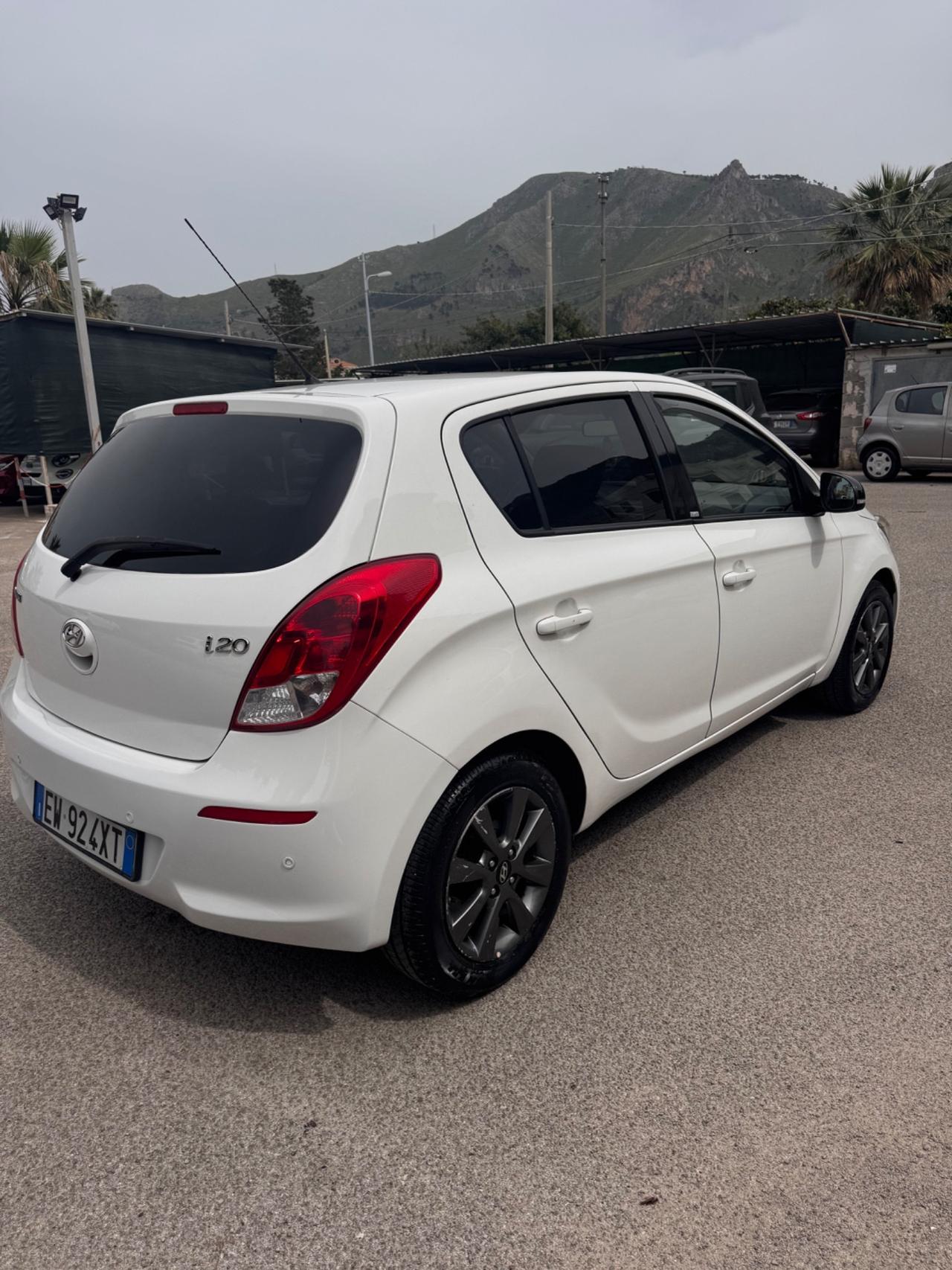Hyundai i20 1.2 5p. Sound Edition